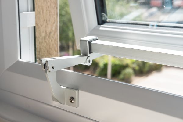 Cost of Hinged Window Repair in Mansfield